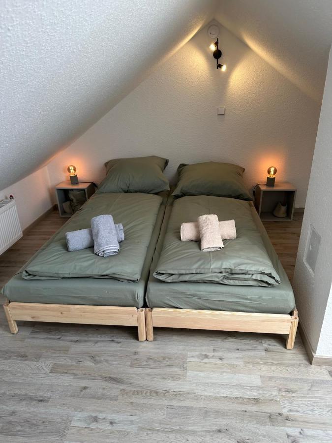 Gemuetliche Neurenovierte Dachgeschosswohnung Erfurt Zewnętrze zdjęcie